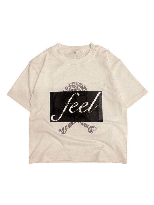 “Dead feelings” t-shirt