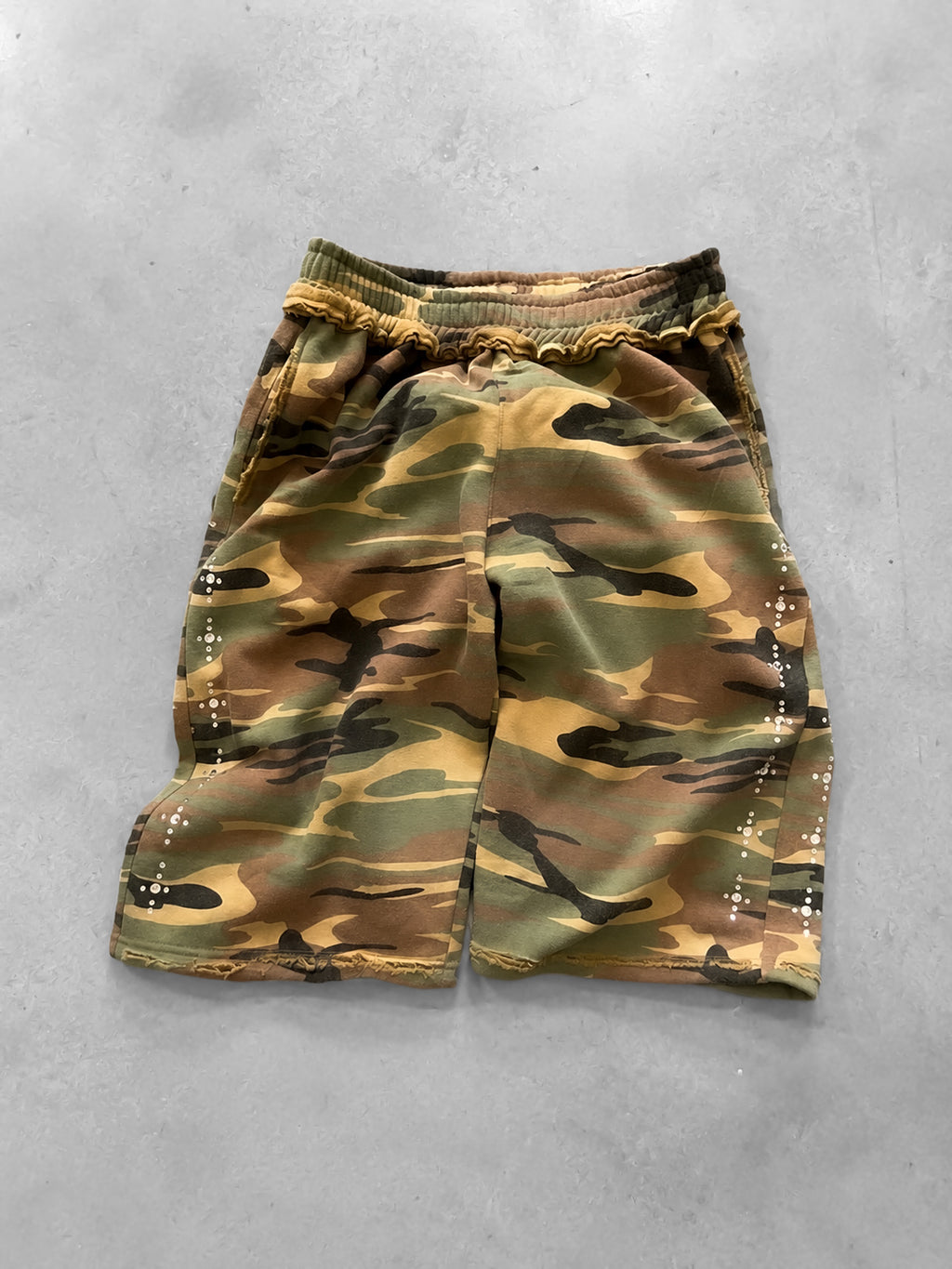 "War" Shorts